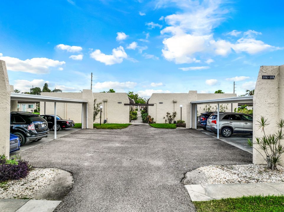 6300 South Pointe Blvd #132, Fort Myers, FL 33919