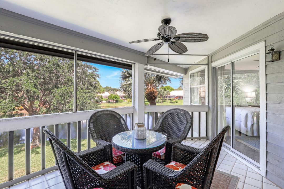 666 Wiggins Bay Dr #B-24, Naples, FL 34110