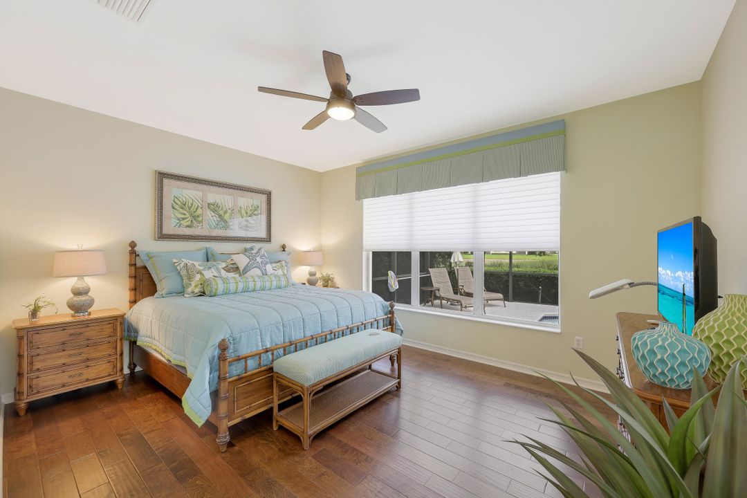 11857 Bramble Ct, Naples, FL 34120
