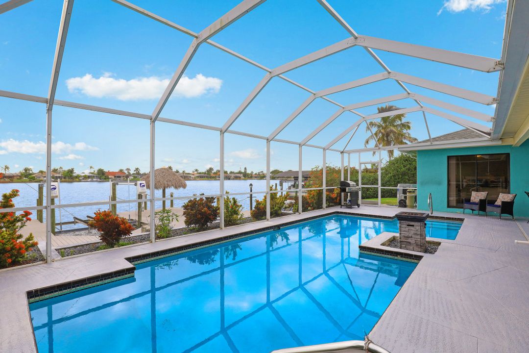 614 Cape Coral Pkwy W, Cape Coral, FL 33914