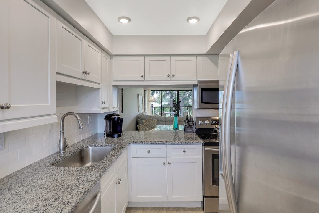 730 W Elkcam Cir #203, Marco Island, FL 34145