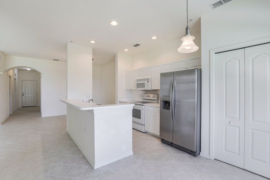 2750 Cypress Trace Cir  #2631, Naples, FL 34119