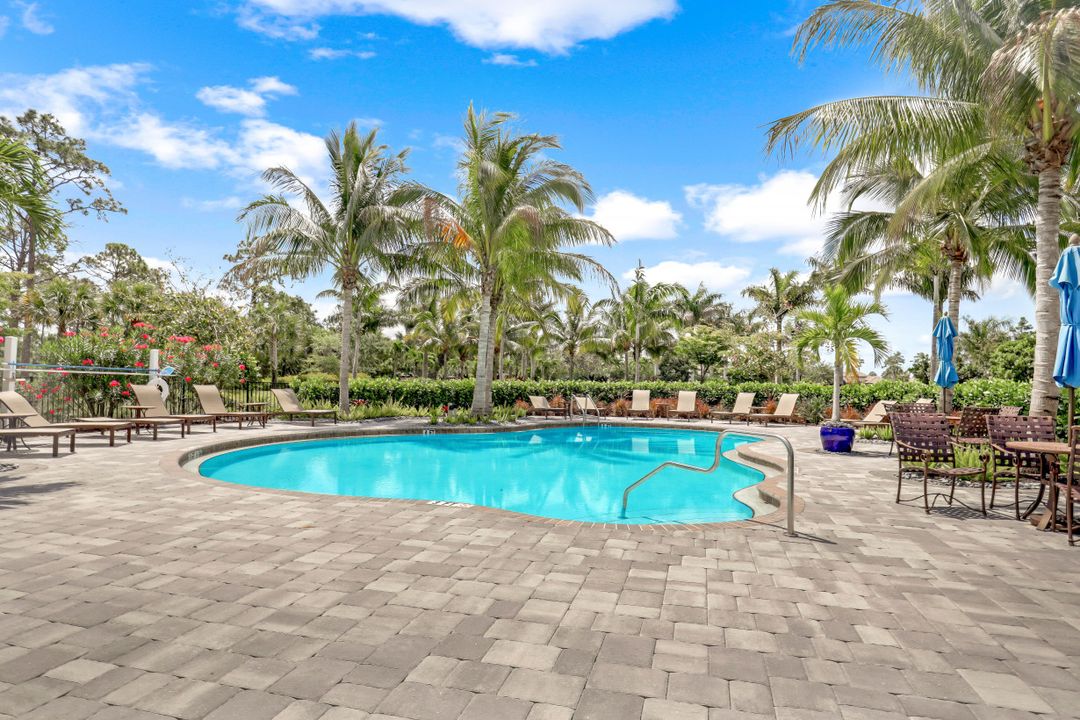 19698 Estero Pointe Ln, Fort Myers, FL 33908