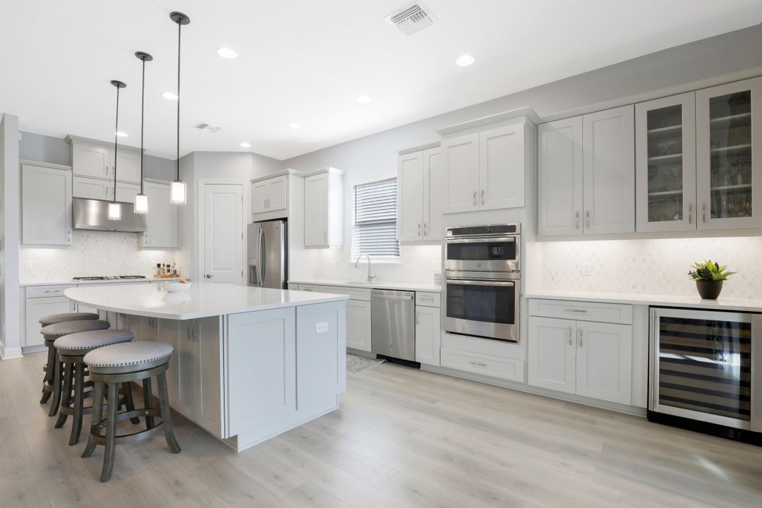 9403 Montelanico Loop, Naples, FL 34119