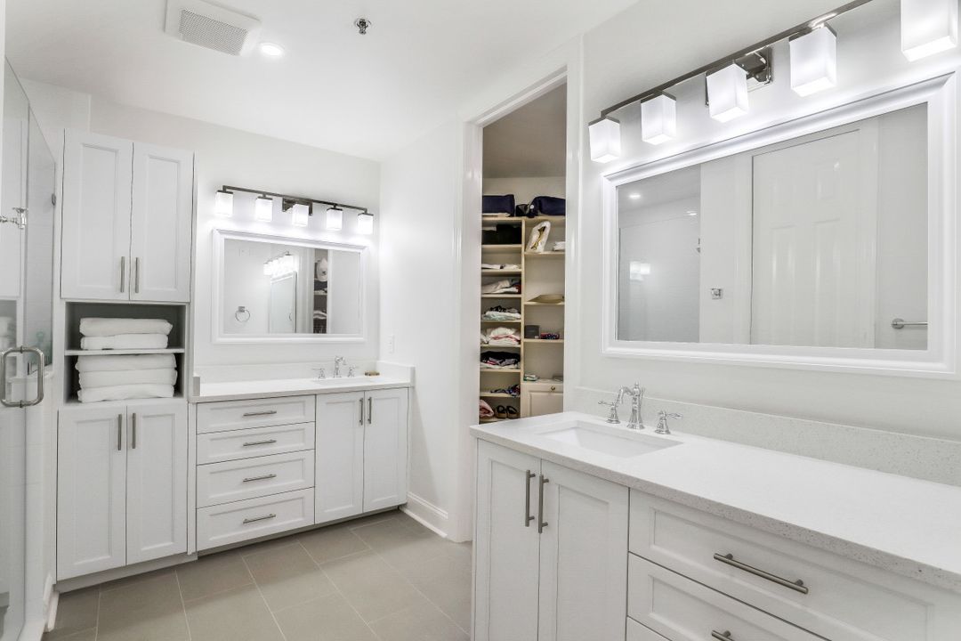 1010 5th St S #401, Naples, FL 34102