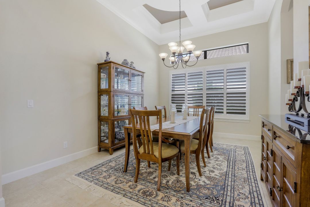 9418 Galliano Ter, Naples, FL 34119