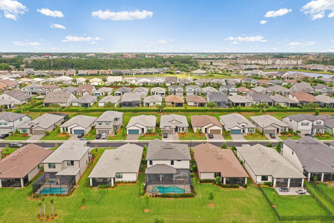 17140 Anesbury Pl, Fort Myers, FL 33967