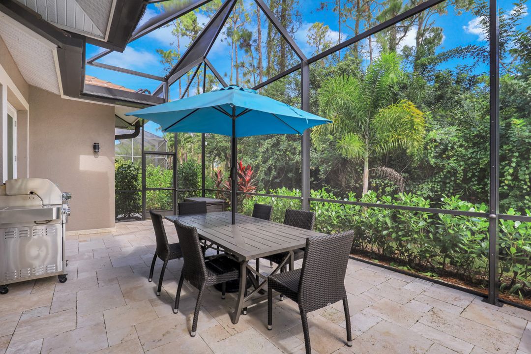 2790 Olde Cypress Dr, Naples, FL 34119