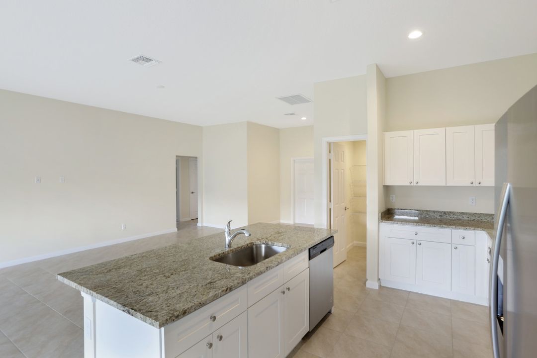 1651 SW Rutland St, Port St. Lucie, FL 34987