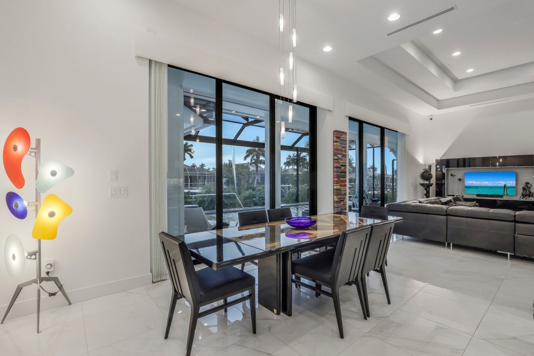 1567 Jamaica Ct, Marco Island, FL 34145