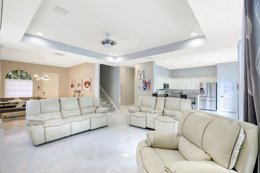 2736 Blue Cypress Lake Ct, Cape Coral, FL 33909