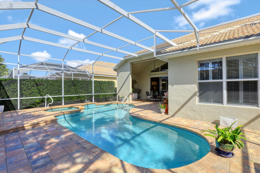 1968 Timarron Way, Naples, FL 34109