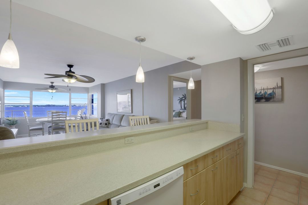 1900 Clifford St #603, Fort Myers, FL 33901