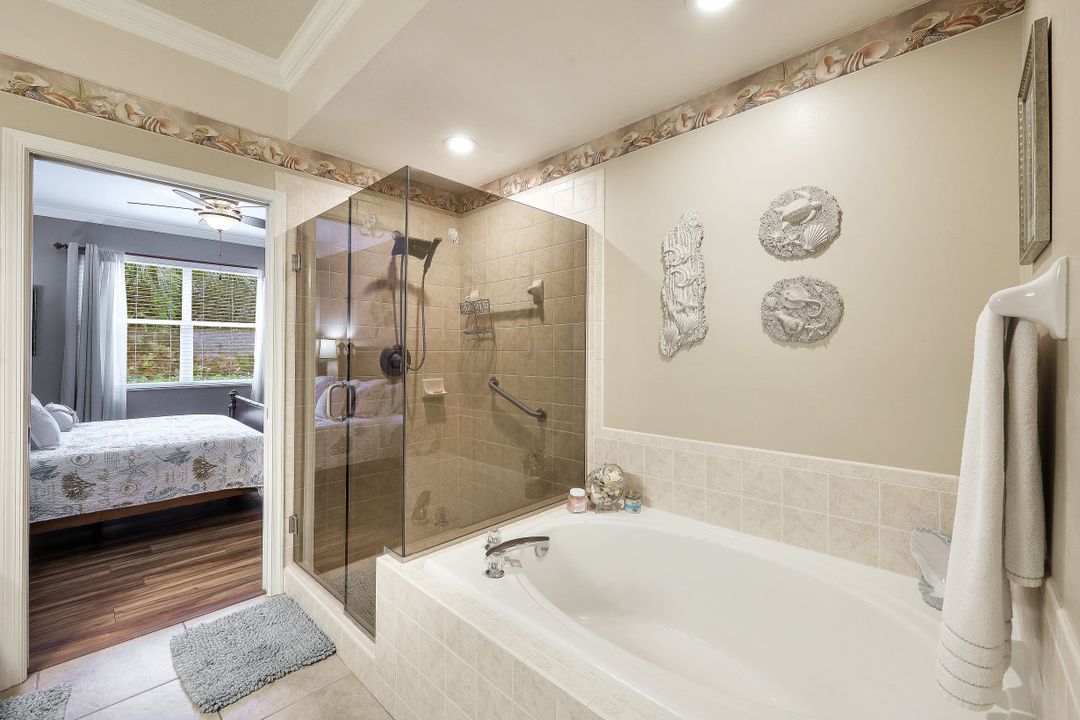 7114 Wild Forest Ct Apt 102, Naples, FL 34109