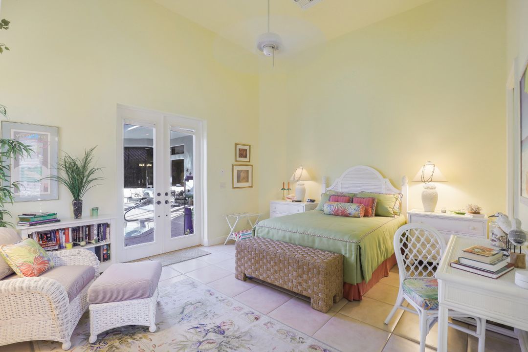 3133 Terramar Dr, Naples, FL 34119