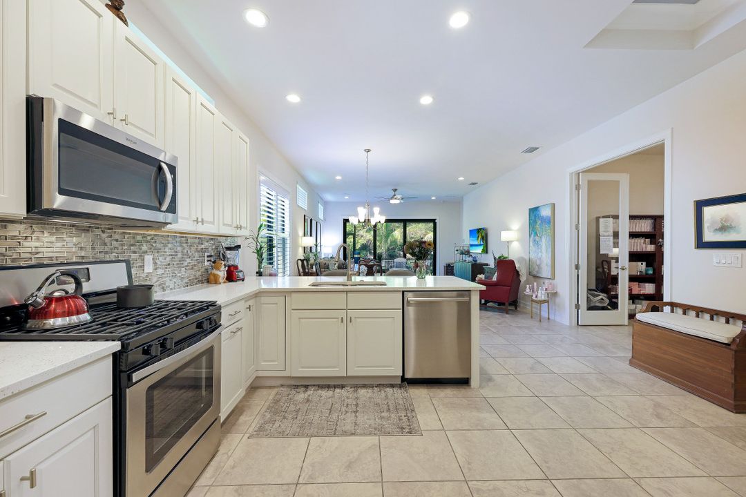 15210 Cortona Wy, Fort Myers, FL 33908