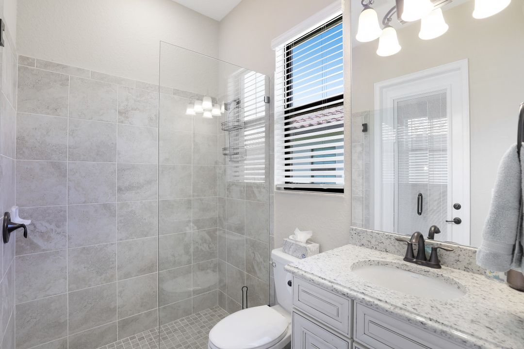 28770 Cavan Ct, Bonita Springs, FL 34135