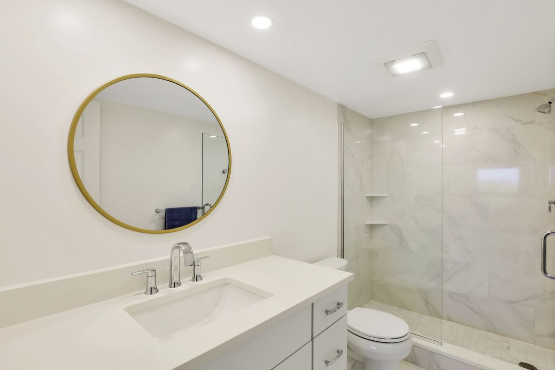 17 Bluebill Ave #104, Naples, FL 34108