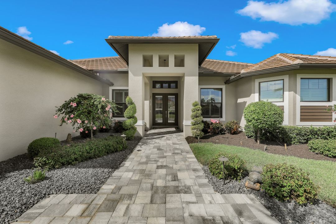 2823 SW 38th Terrace, Cape Coral, FL 33914