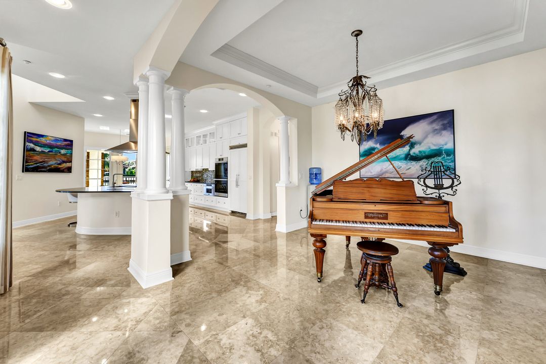 16653 Toscana Cir #701, Naples, FL 34110