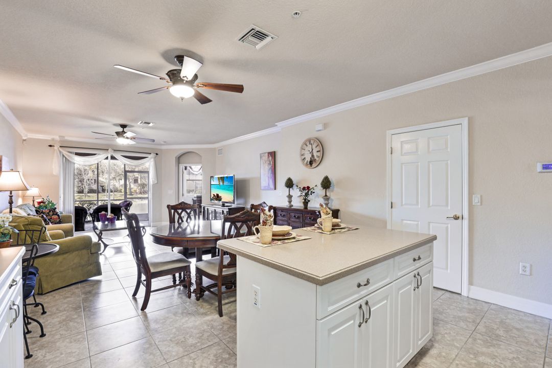 9621 Spanish Moss Way #3813, Bonita Springs, FL 34135