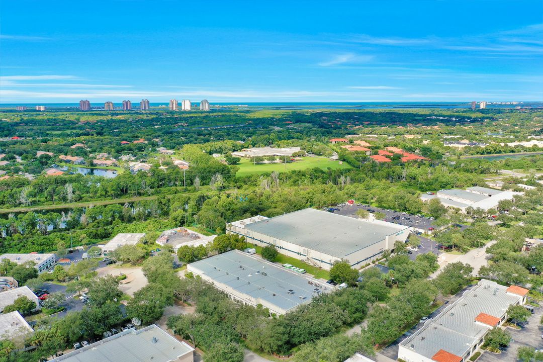 9201 Brookwood Ct, Bonita Springs, FL 34135