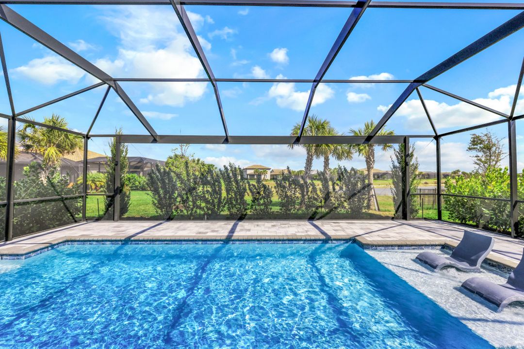 19835 Beechcrest Pl, Estero, FL 33928