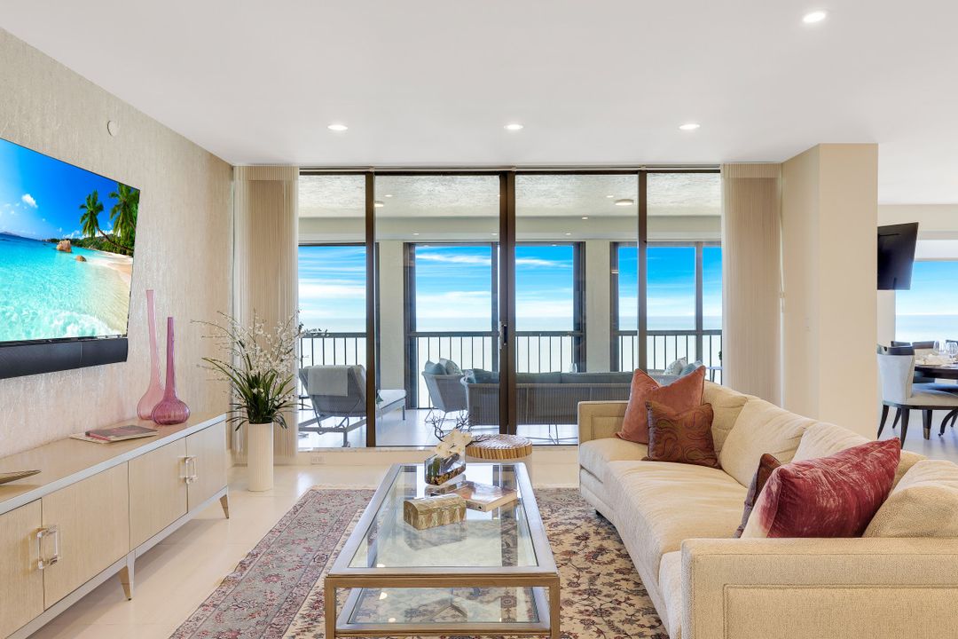 8171 Bay Colony Dr #1103, Naples, FL 34108