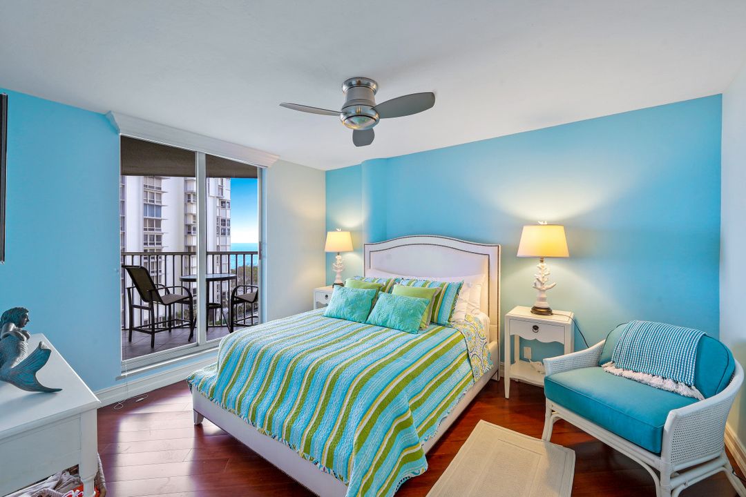 4041 Gulf Shore Blvd N #805 , Naples, FL 34103