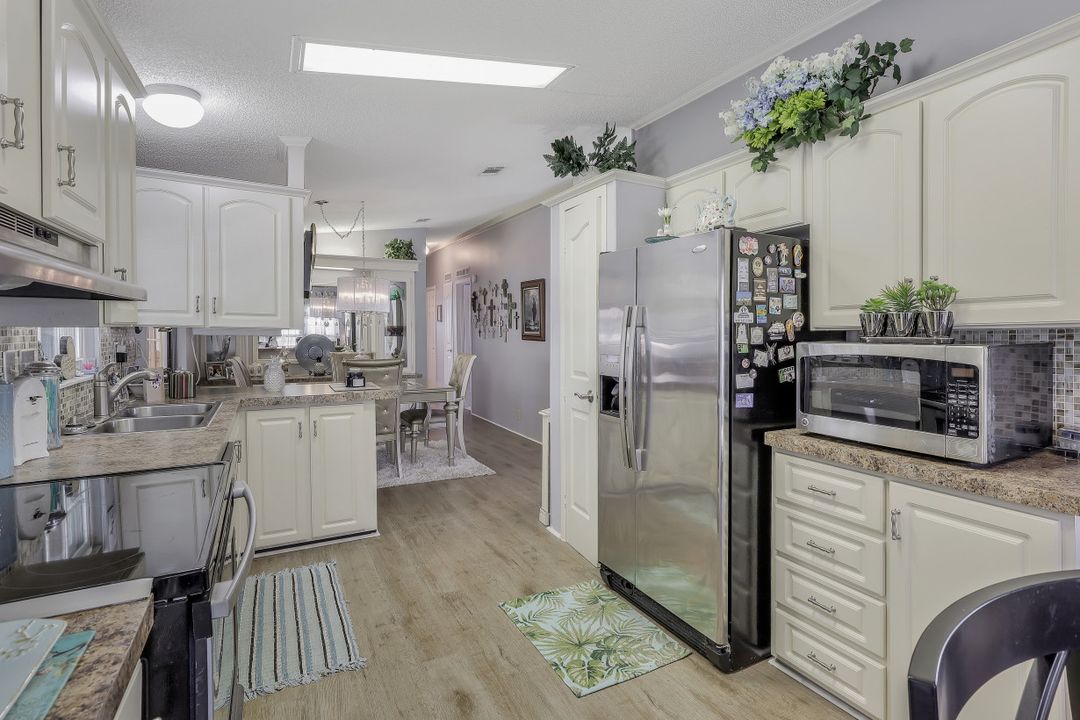 16240 Durham Ave, Fort Myers, FL 33908