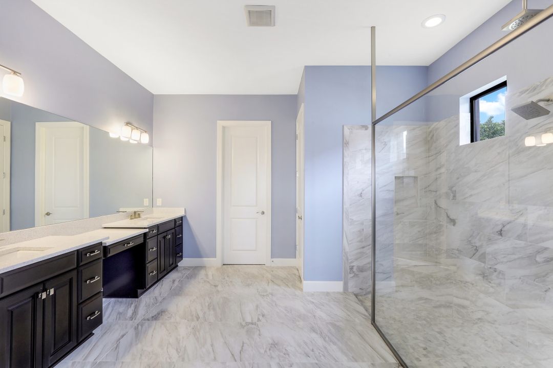 3254 Belon Ln, Naples, FL 34114