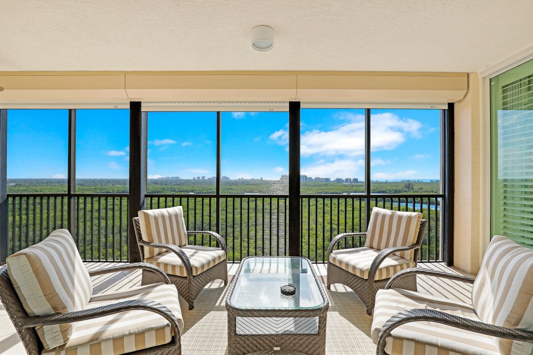 445 Cove Tower Dr #1402, Naples, FL 34110