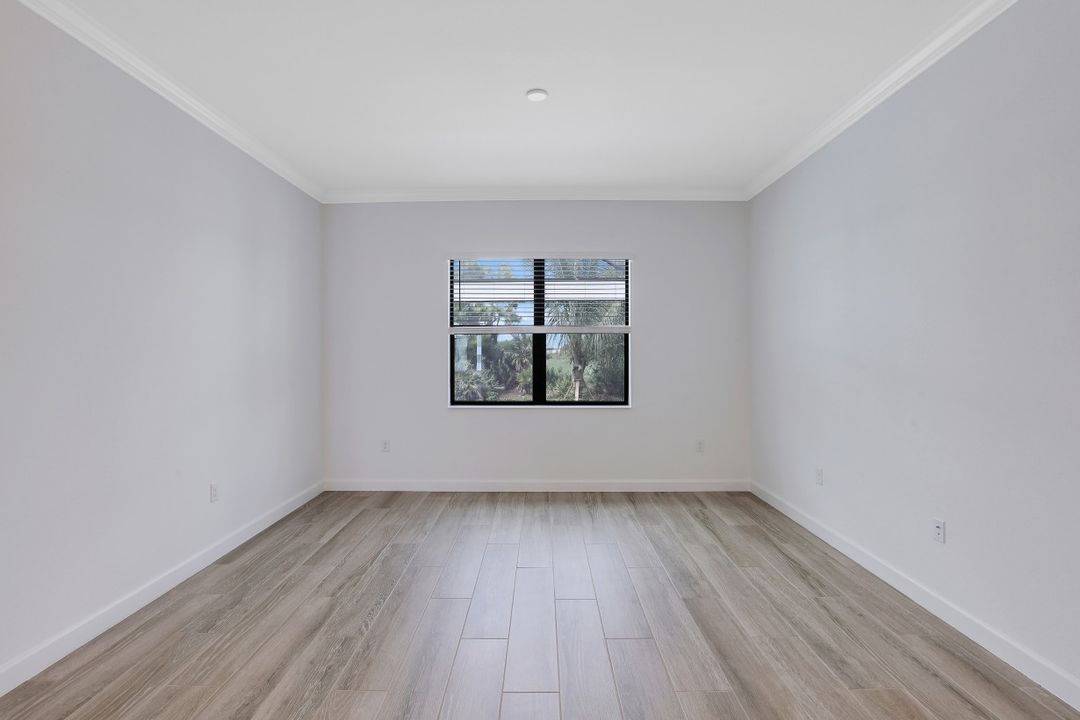 3139 Heather Glen Ct, Naples, FL 34114