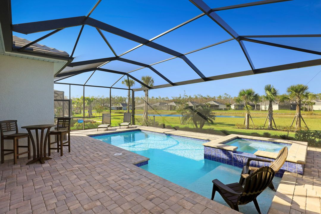 15254 Blue Bay Cir, Fort Myers, FL 33913