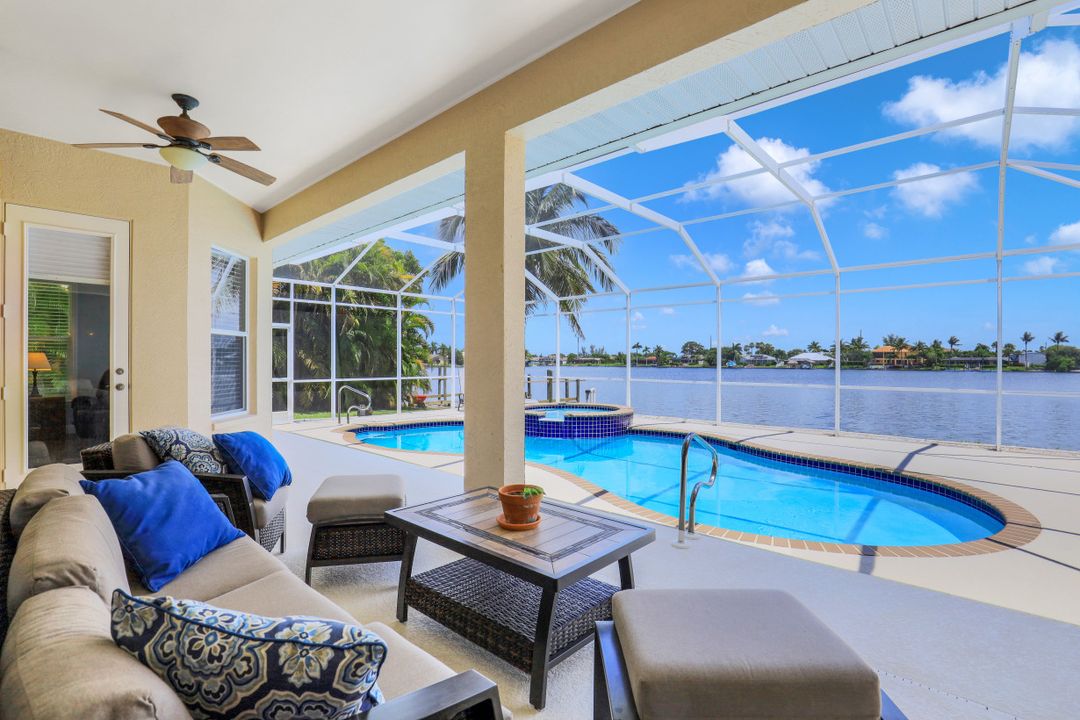 411 SW 49th Ln, Cape Coral, FL 33914