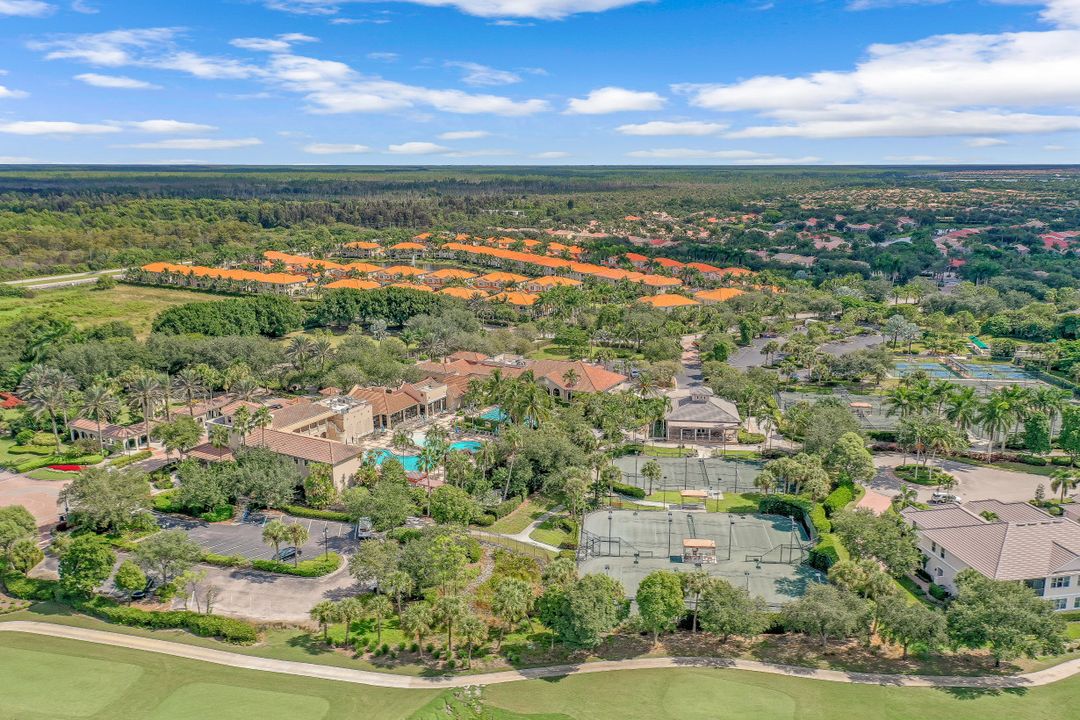 28433 Via Odanti Dr, Bonita Springs, FL 34135