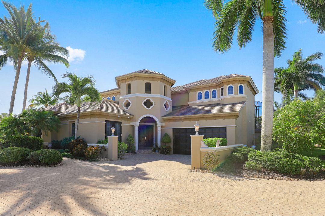 2604 Cape Coral Pkwy W, Cape Coral, FL 33914