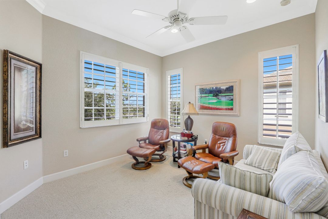 9201 Quartz Ln #202, Naples, FL 34120