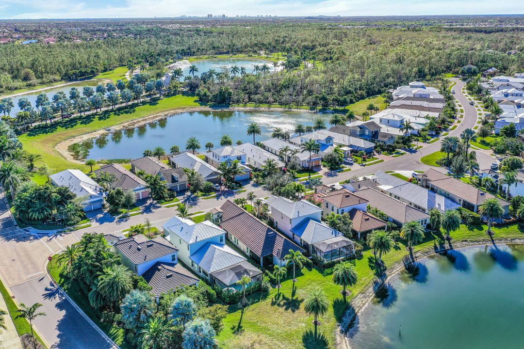 14167 Nautica Ct, Naples, FL 34114