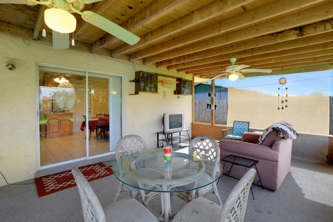 1213 SE 36th St, Cape Coral, FL 33904