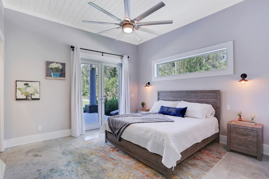 4441 5th Ave NW, Naples, FL 34119