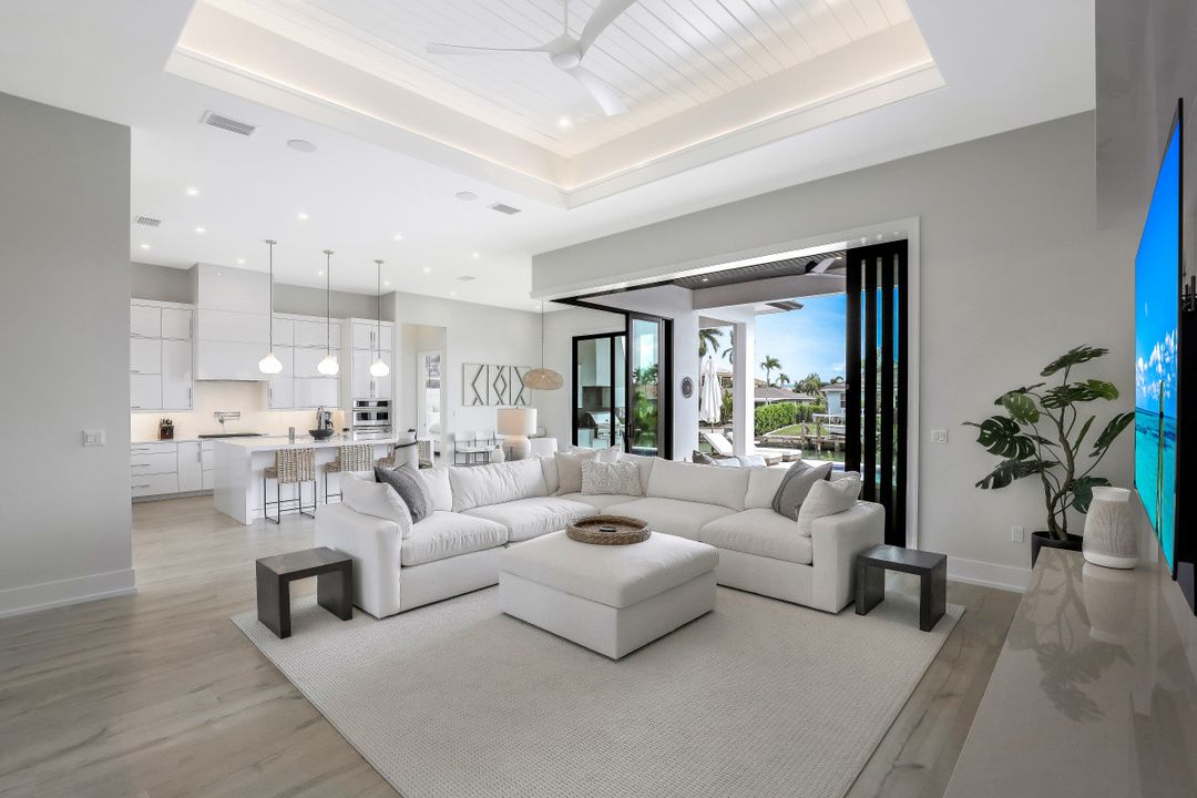 835 Old Marco Ln, Marco Island, FL 34145