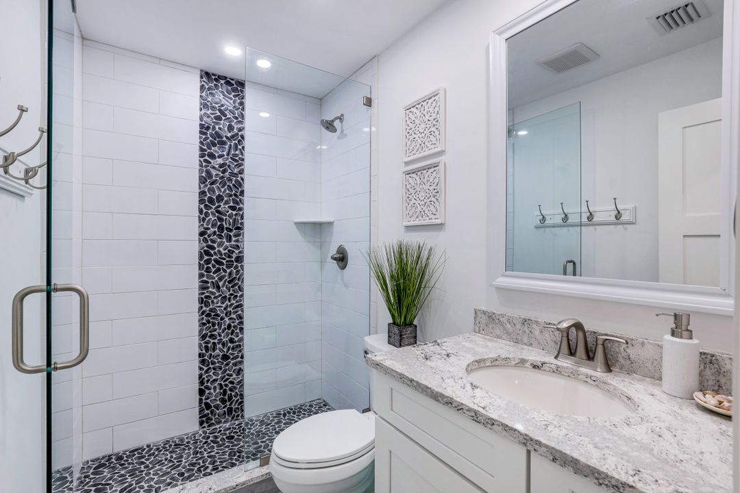 1229 28th Ave N, Naples, FL 34103