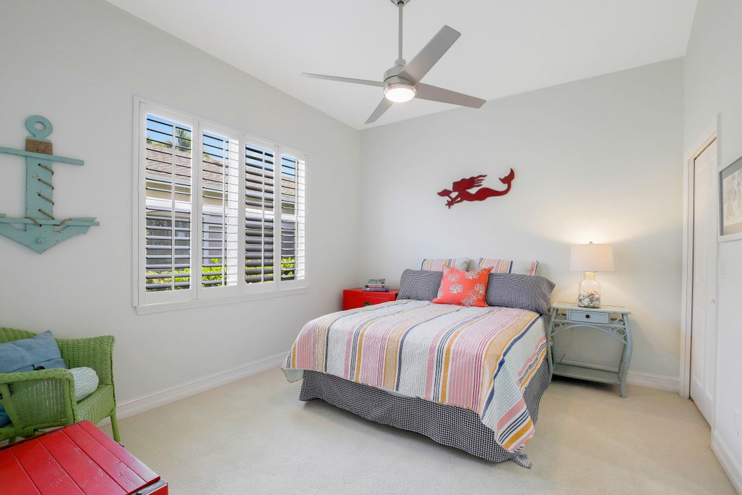 28416 Sombrero Dr, Bonita Springs, FL 34135