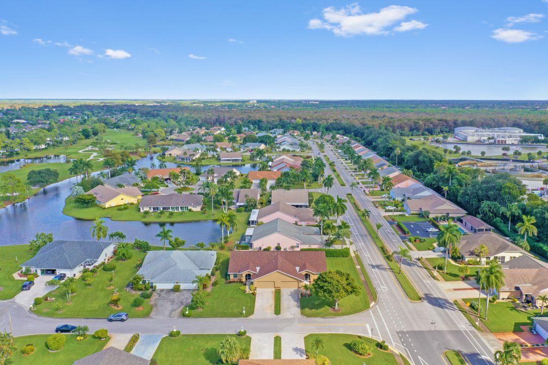 113 Quail Hollow Ct, Naples, FL 34113