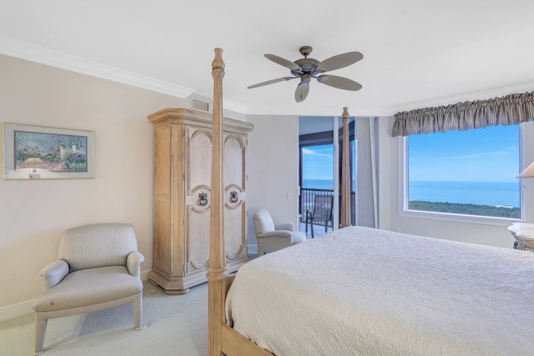 7225 Pelican Bay Blvd #PH1, Naples, FL 34108