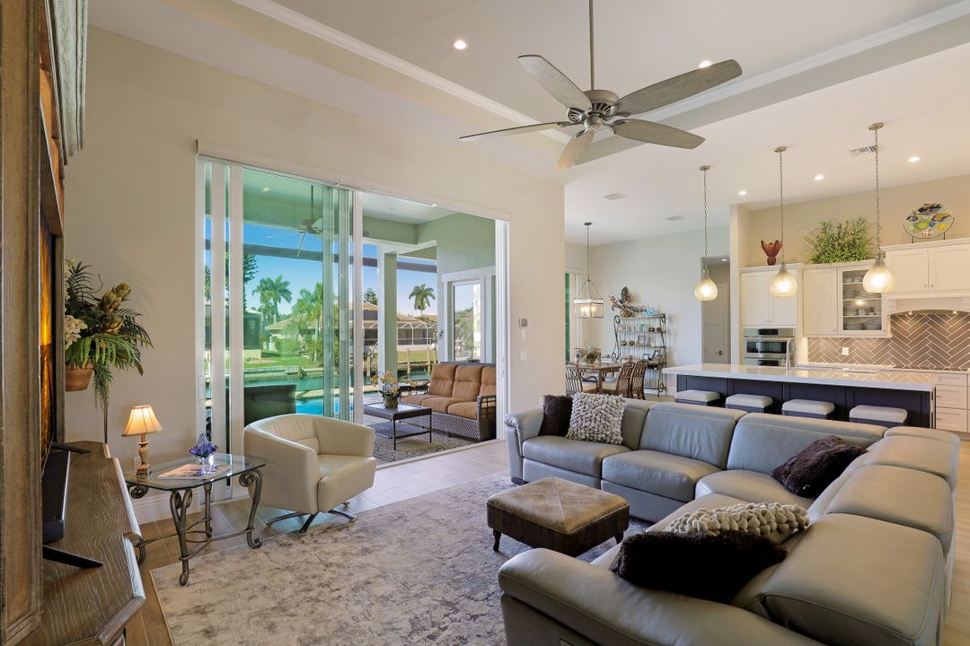 1191 Marlin Ct, Marco Island, FL 34145