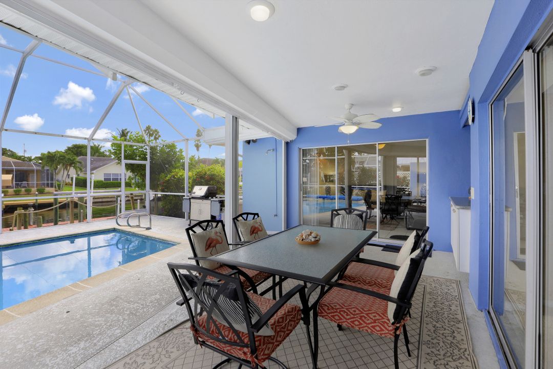 3627 SE 17th Ave, Cape Coral, FL 33904