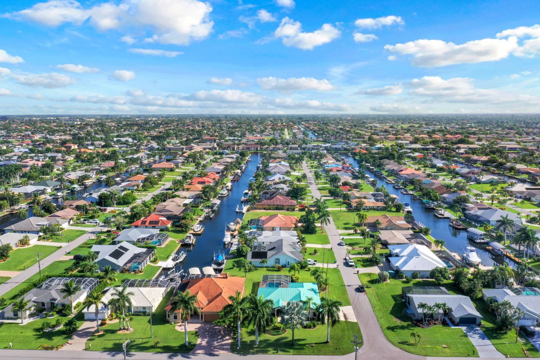 1101 SW 51st Terrace, Cape Coral, FL 33914