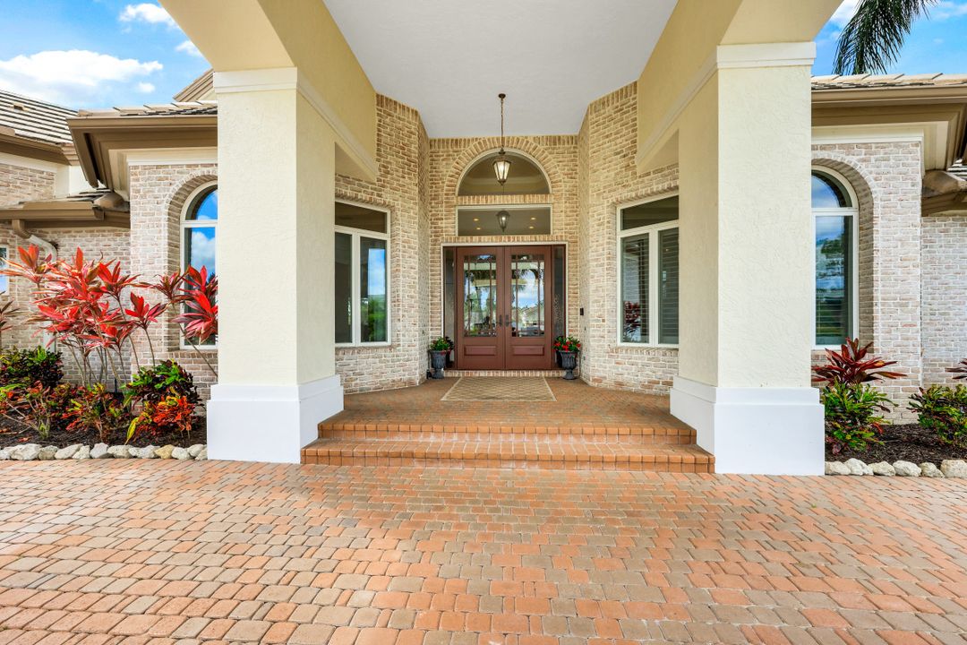 16600 Bear Cub Ct, Fort Myers, FL 33908